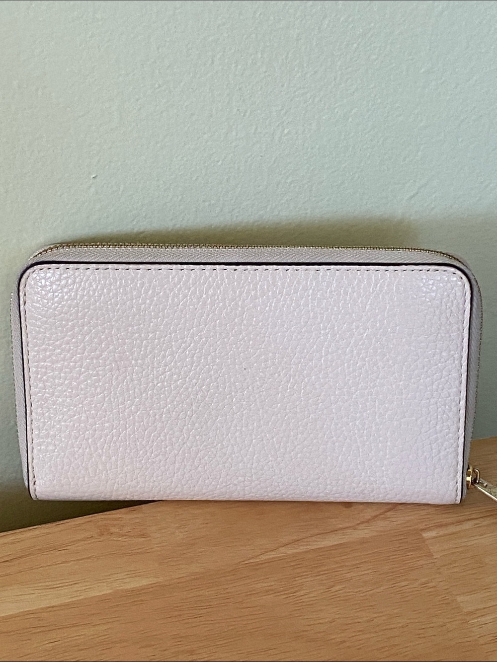 COACH White Pebbled Leather Zip Around Wallet with Gold Tone Logo - Picture 12 of 16